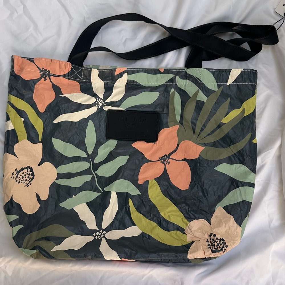 Aloha Collection Floral Tote Bag